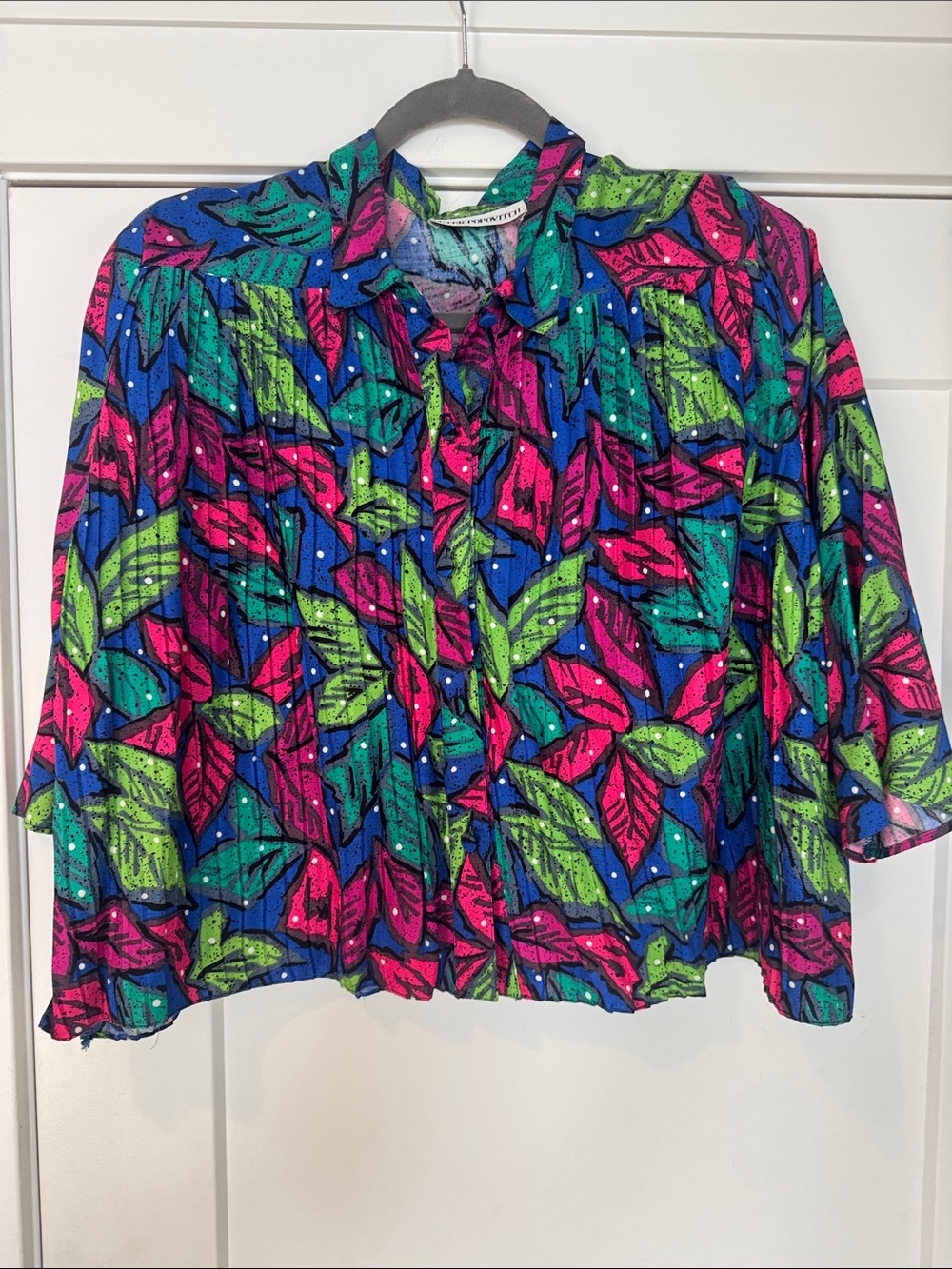 Vintage 80s Peter Popovitch women’s cropped pleated tropical print blouse